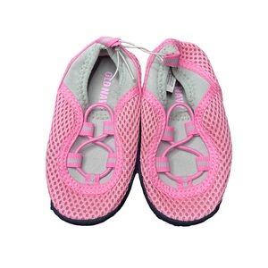 Toddler Old Navy Water shoes